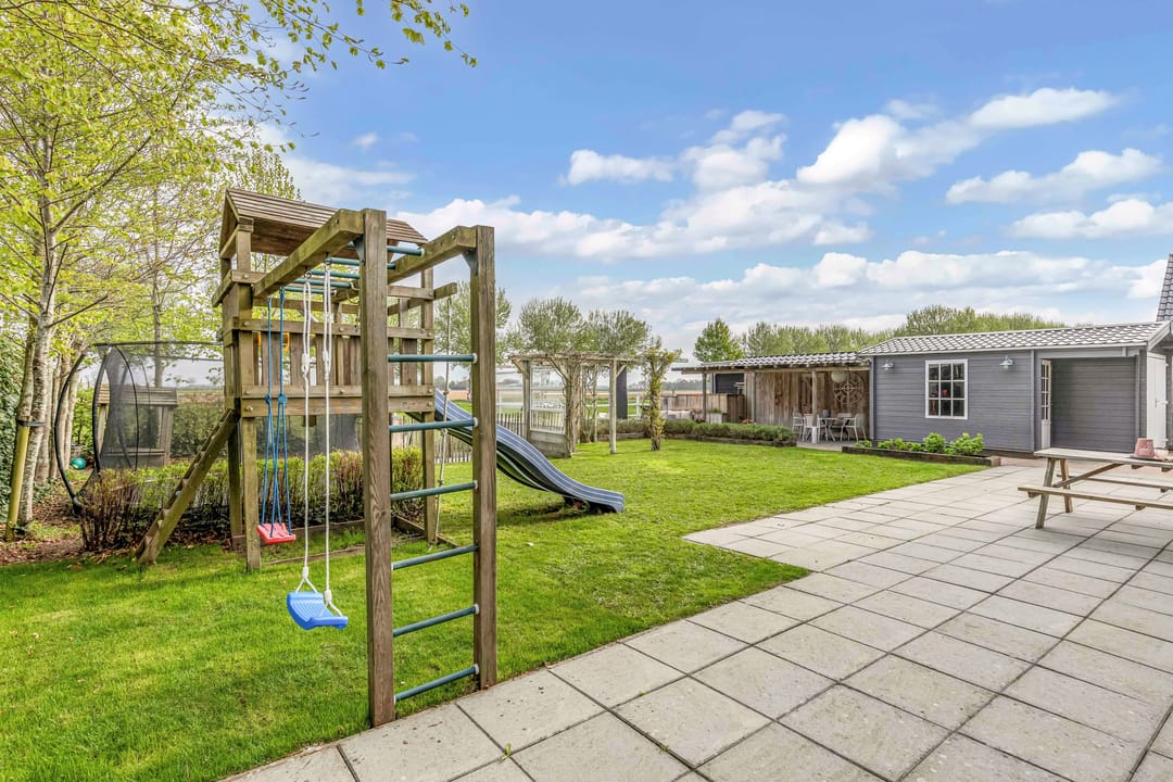 Photo 56 of John Daltonhage 8