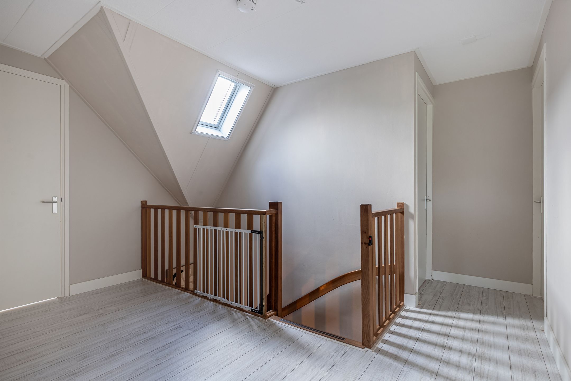 Photo 36 of John Daltonhage 8