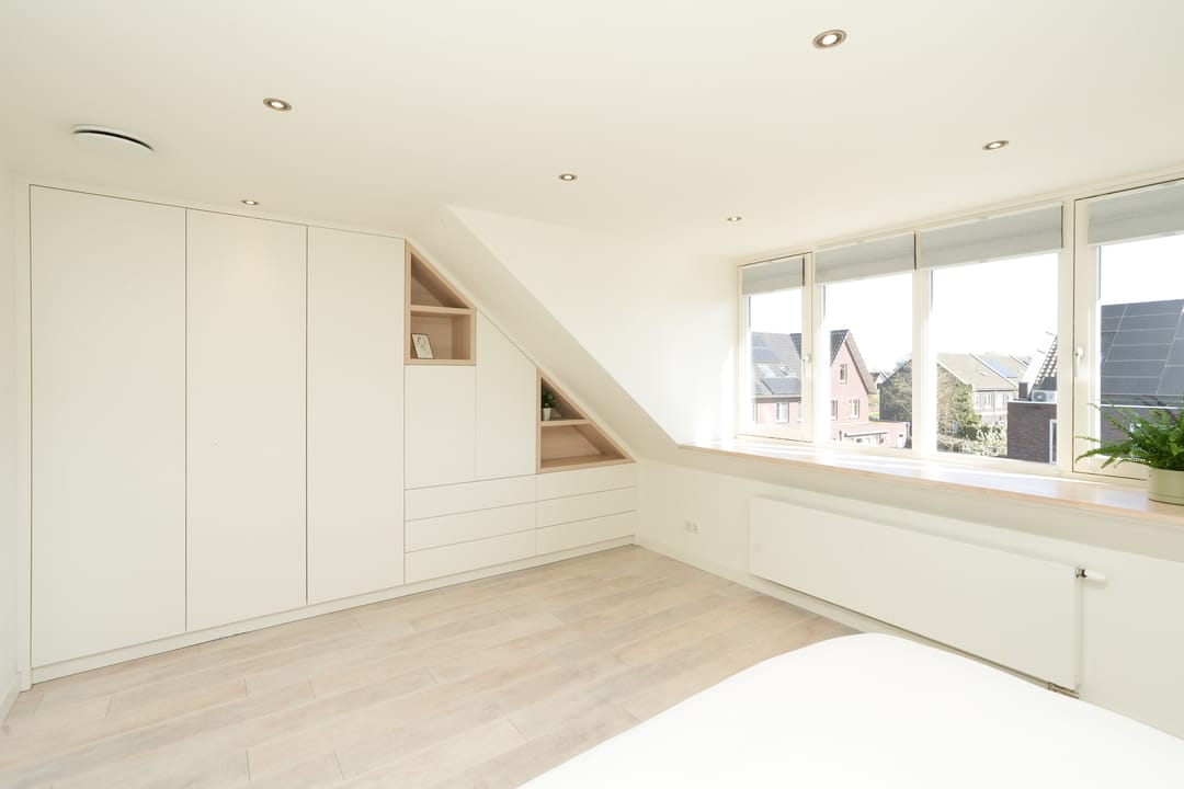 Modern terraced house with 5 bedrooms in Lent — 26