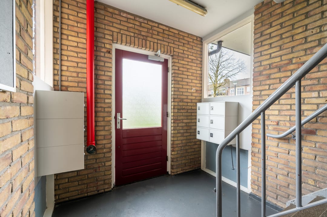 3-room apartment with sunny south-facing balcony in Componistenkwartier — 16