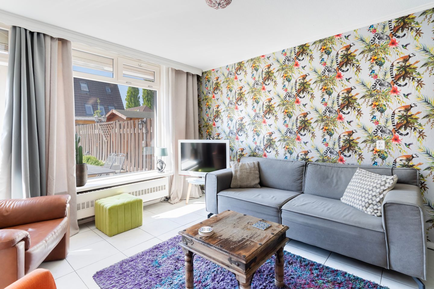 Foto 14 van Adriaan Roland Holststraat 25