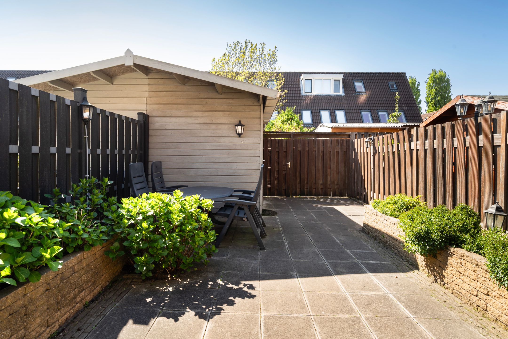 Foto 21 van Adriaan Roland Holststraat 25