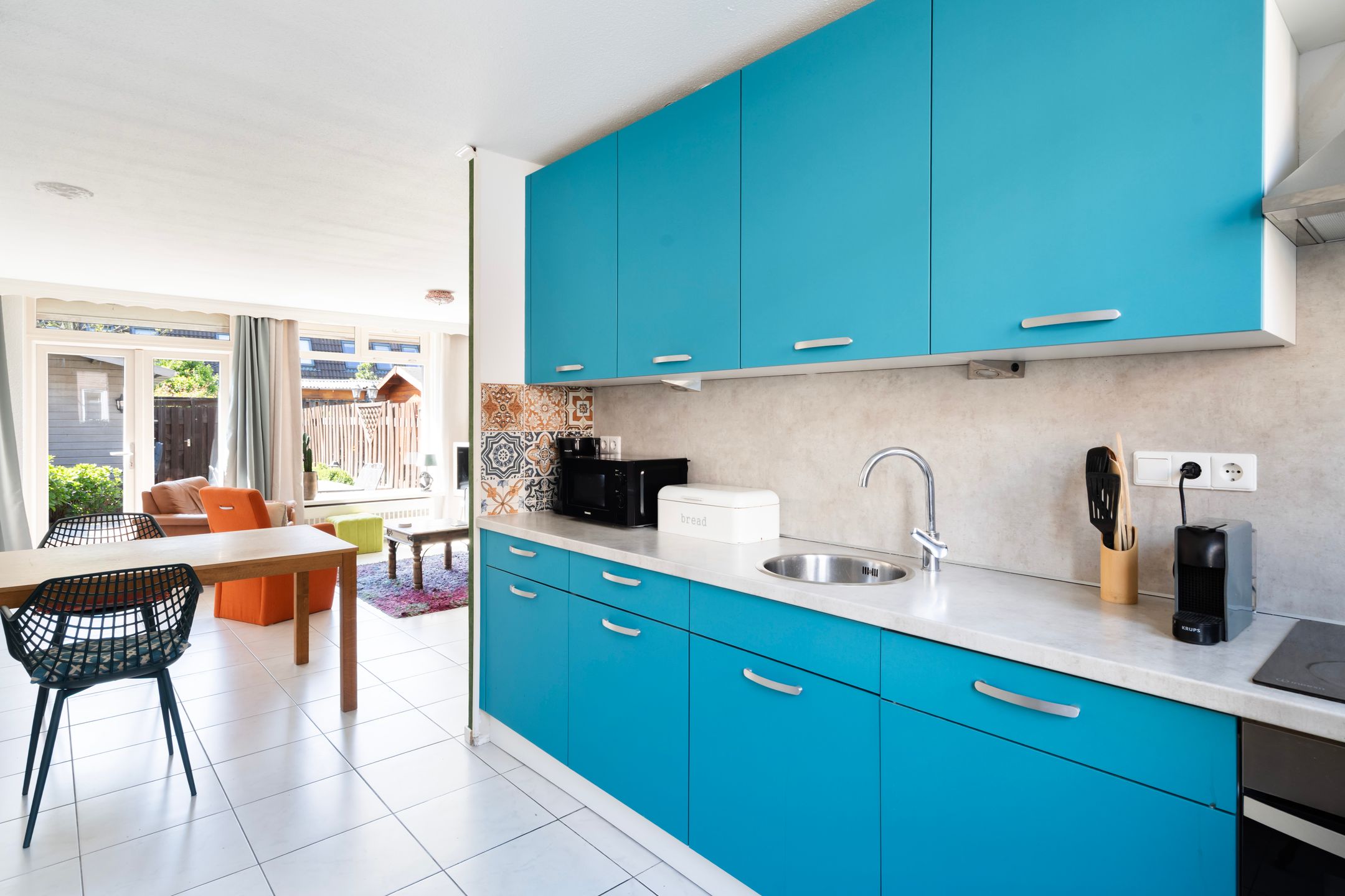 Foto 30 van Adriaan Roland Holststraat 25