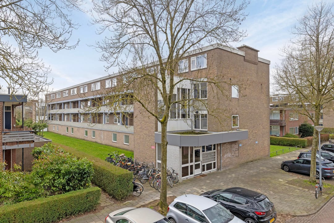 Spacious Maisonnette with Four Bedrooms Near Groningen Stadspark — 26