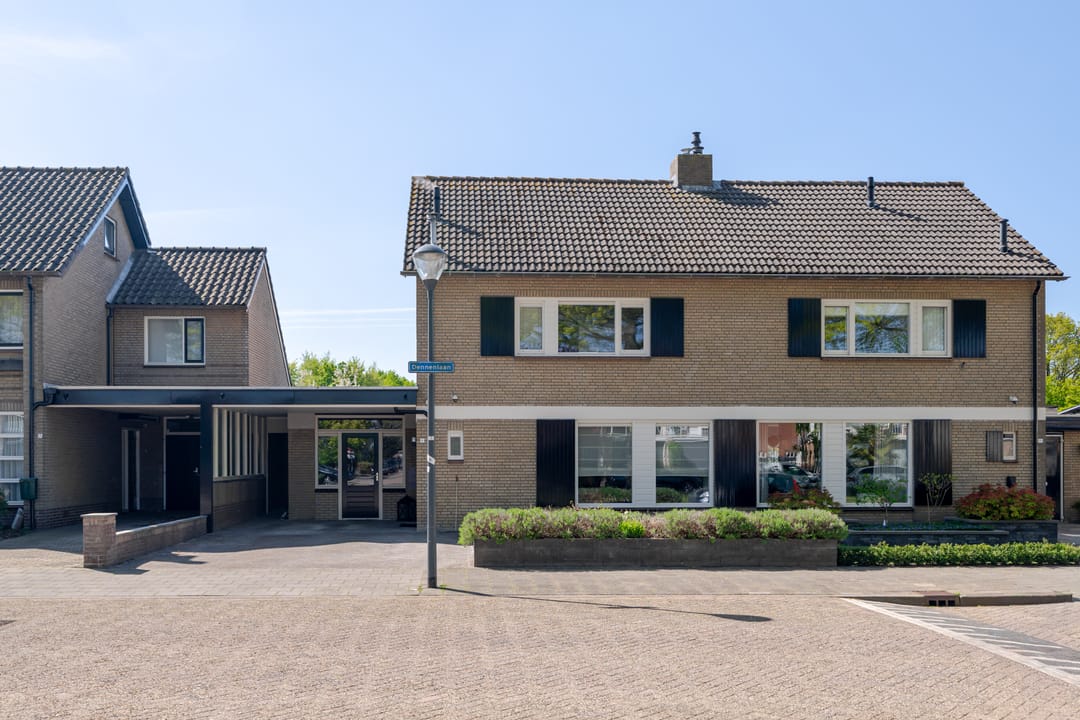 Foto 1 van Dennenlaan 9