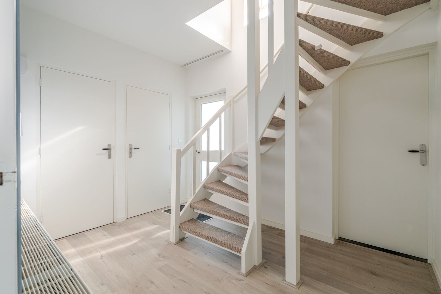 Foto 4 van Dennenlaan 9