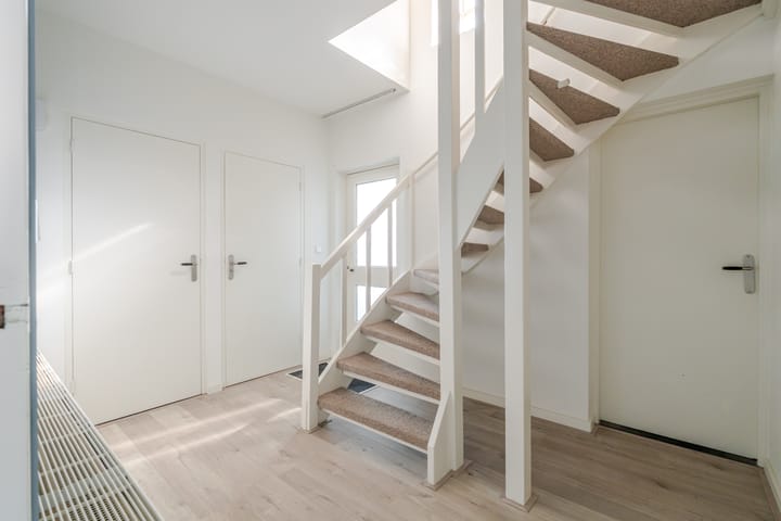 Foto 4 van Dennenlaan 9