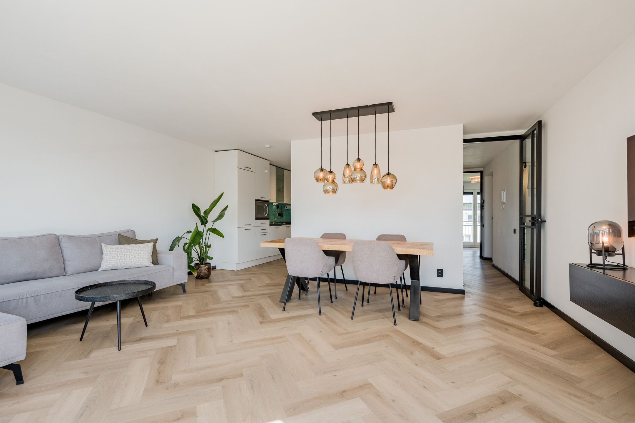 Photo 9 of Blankenbergestraat 33