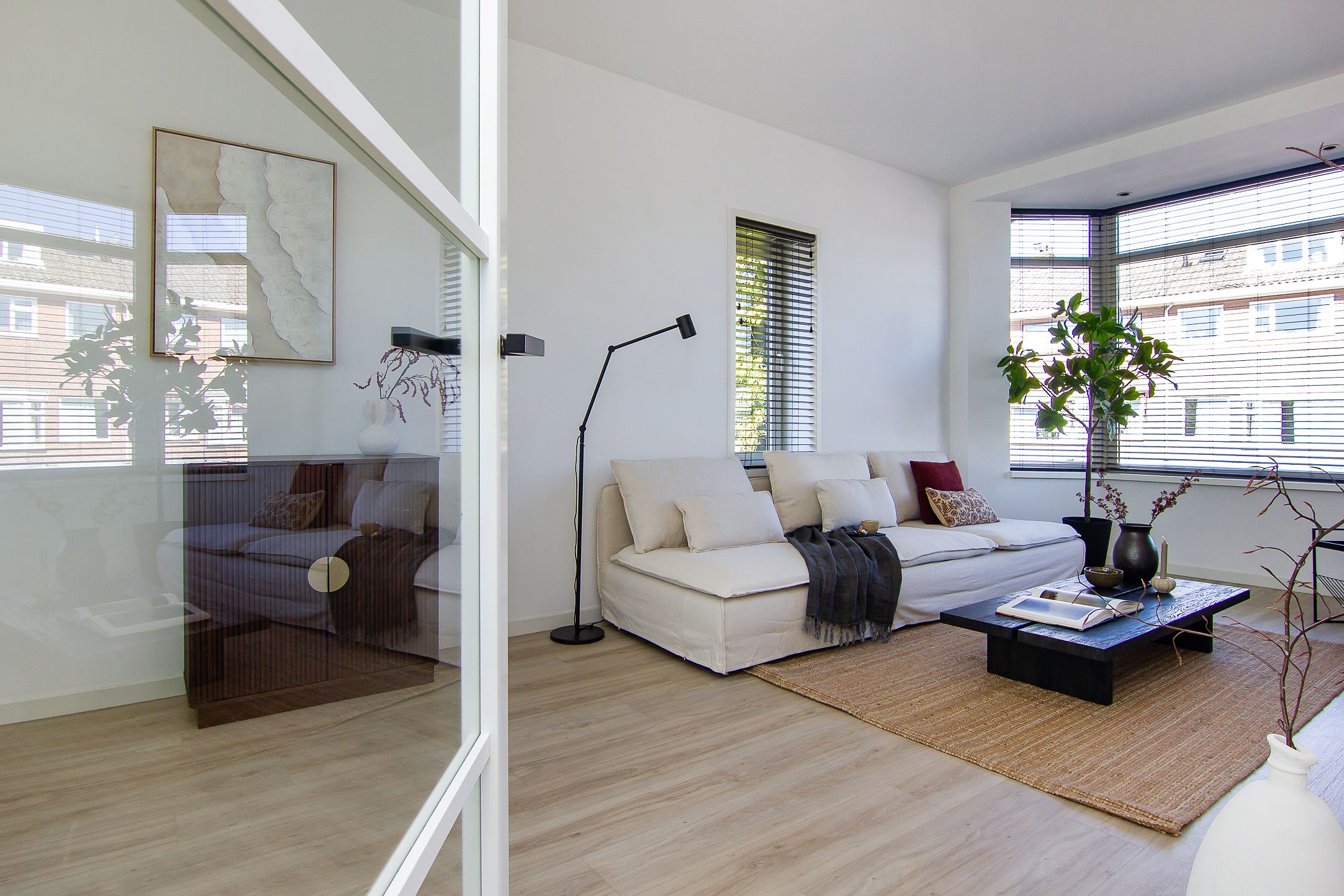Photo 6 of Floresstraat 4-A