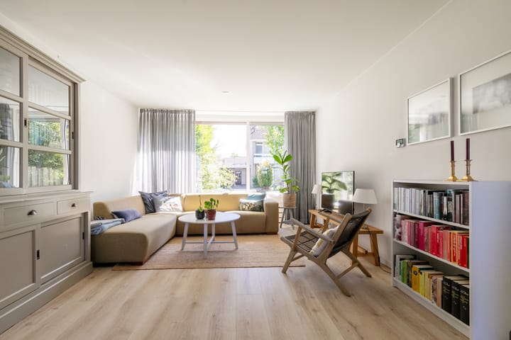 Photo 4 of Pastoor van den Boogaardstraat 28
