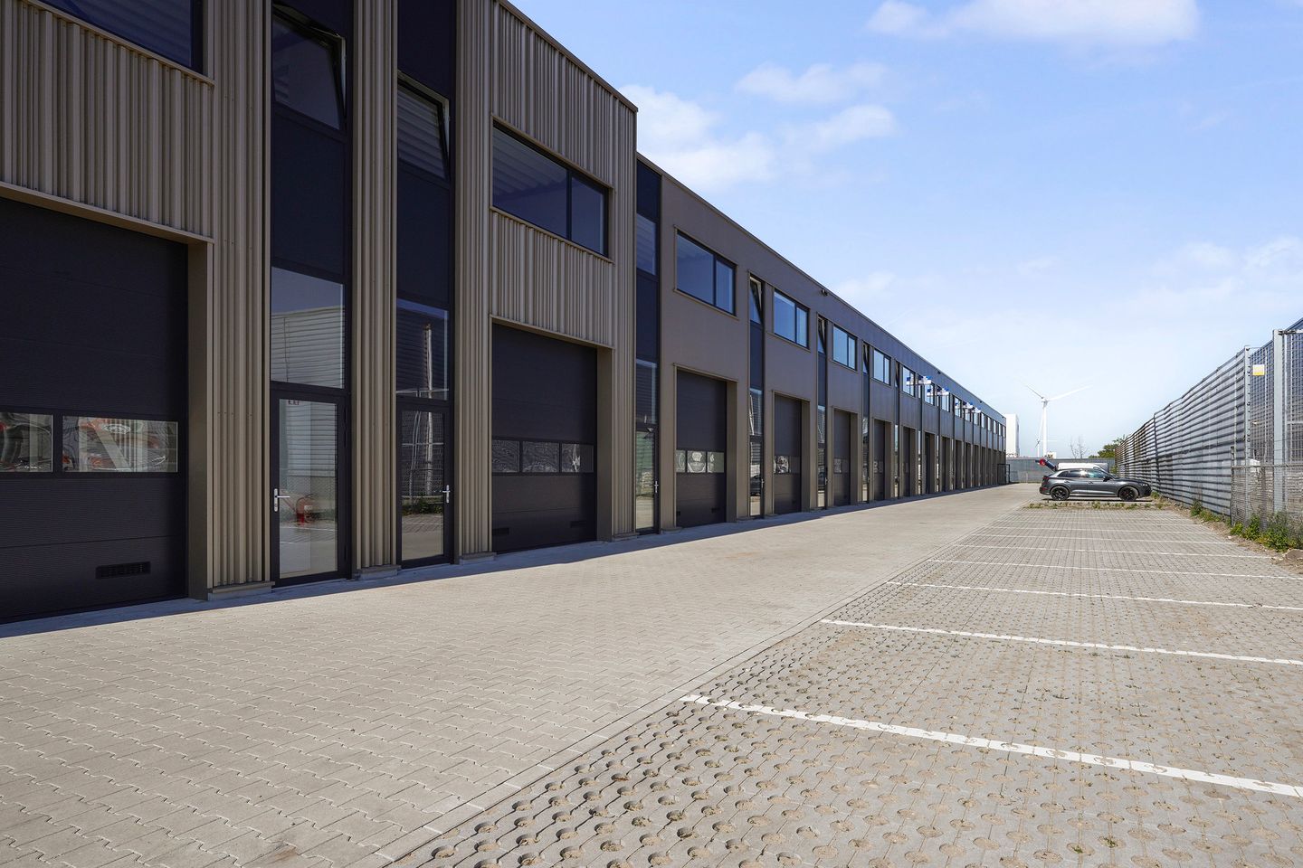 View photo 1 of Aphroditestraat 1-24