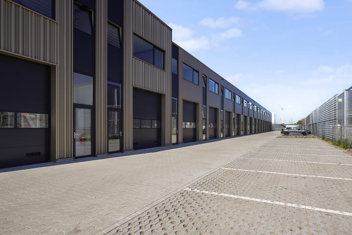 Aphroditestraat 1-24, Tilburg