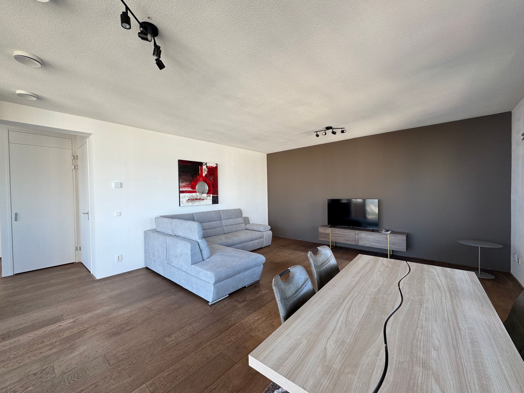 Photo 9 of Posthoornstraat 464