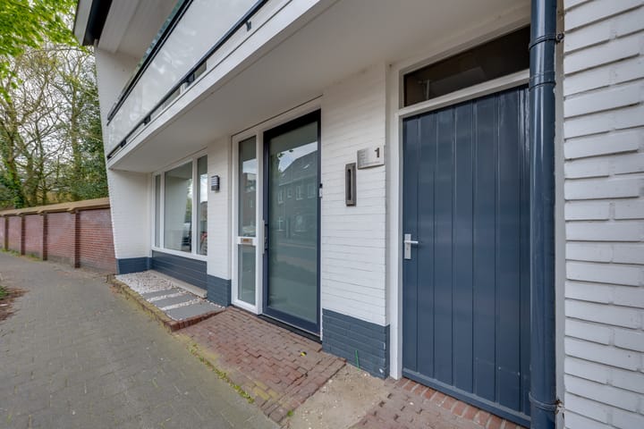 Foto 3 van Molenstraat 1