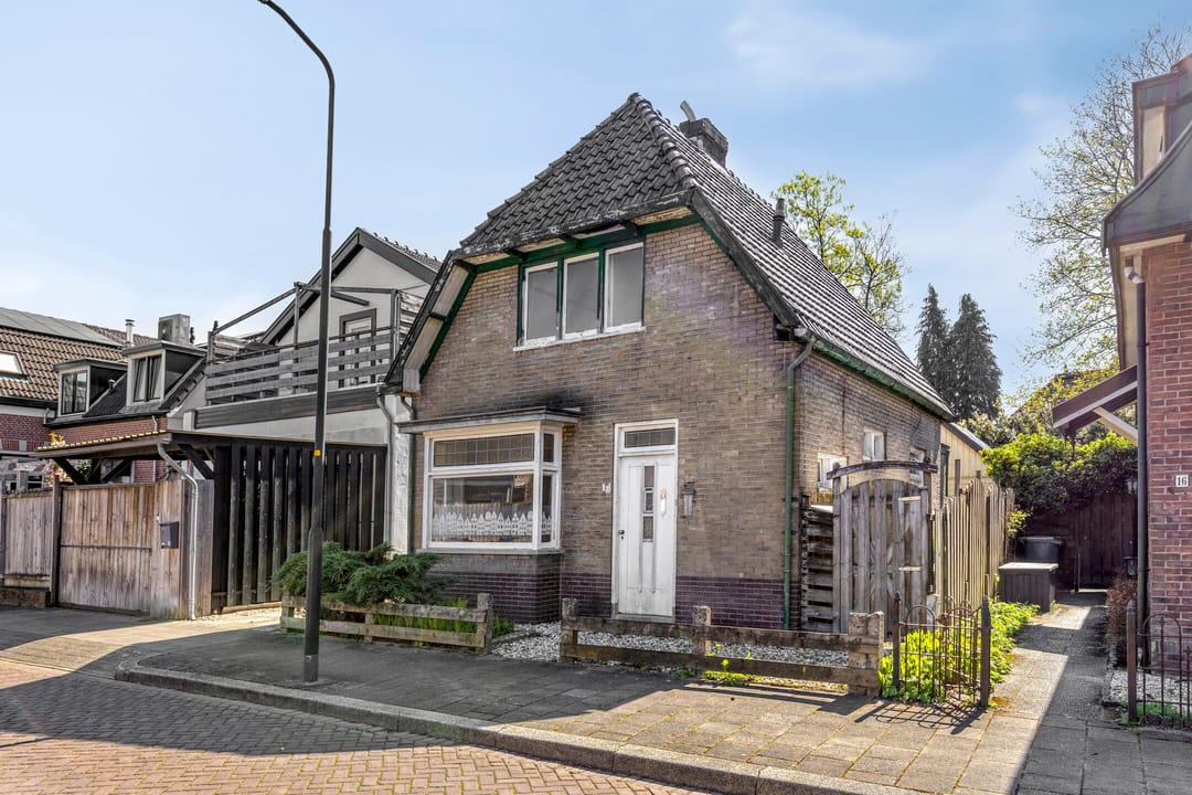 Photo 1 of Bloemwijklaan 18