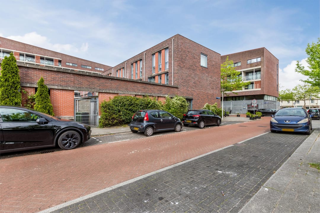 Photo 47 of Dr. J.A. Ringersstraat 5
