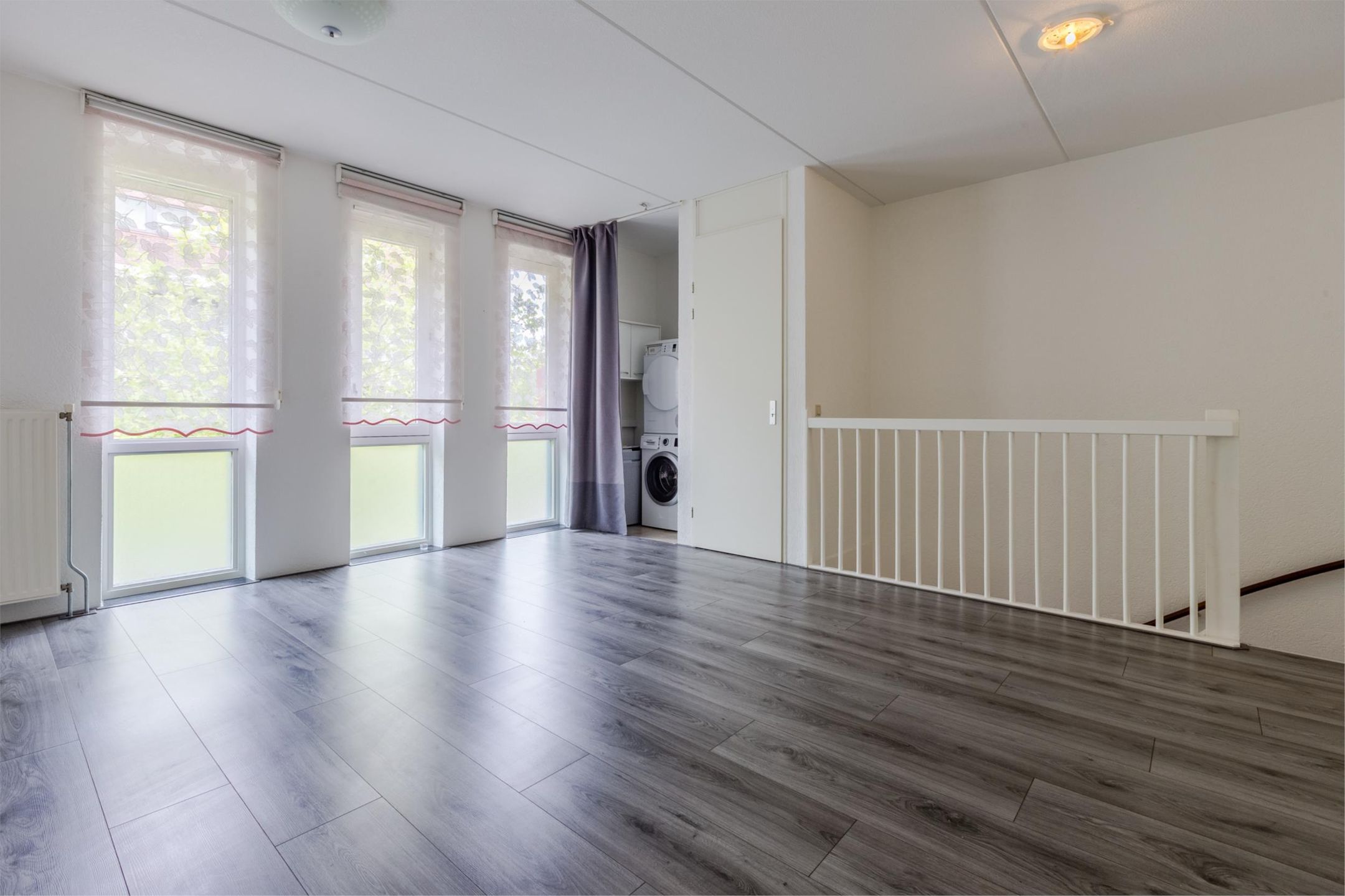 Photo 36 of Dr. J.A. Ringersstraat 5