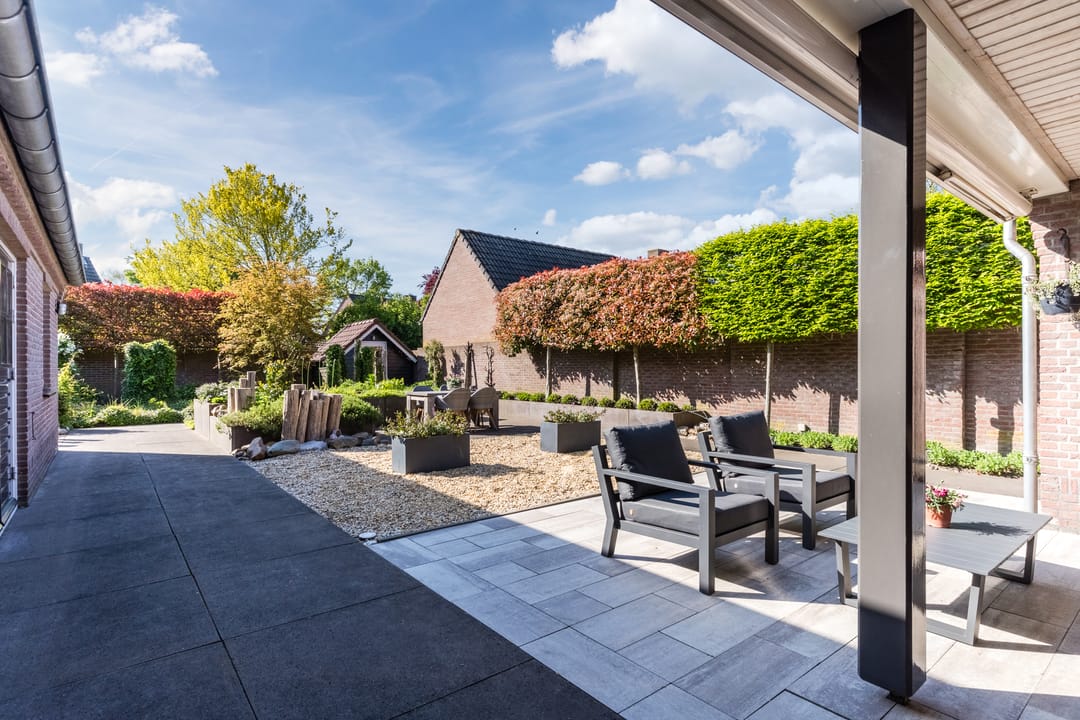 Luxurious detached A+++ energy label home with spacious hobby room in Bergeijk — 47