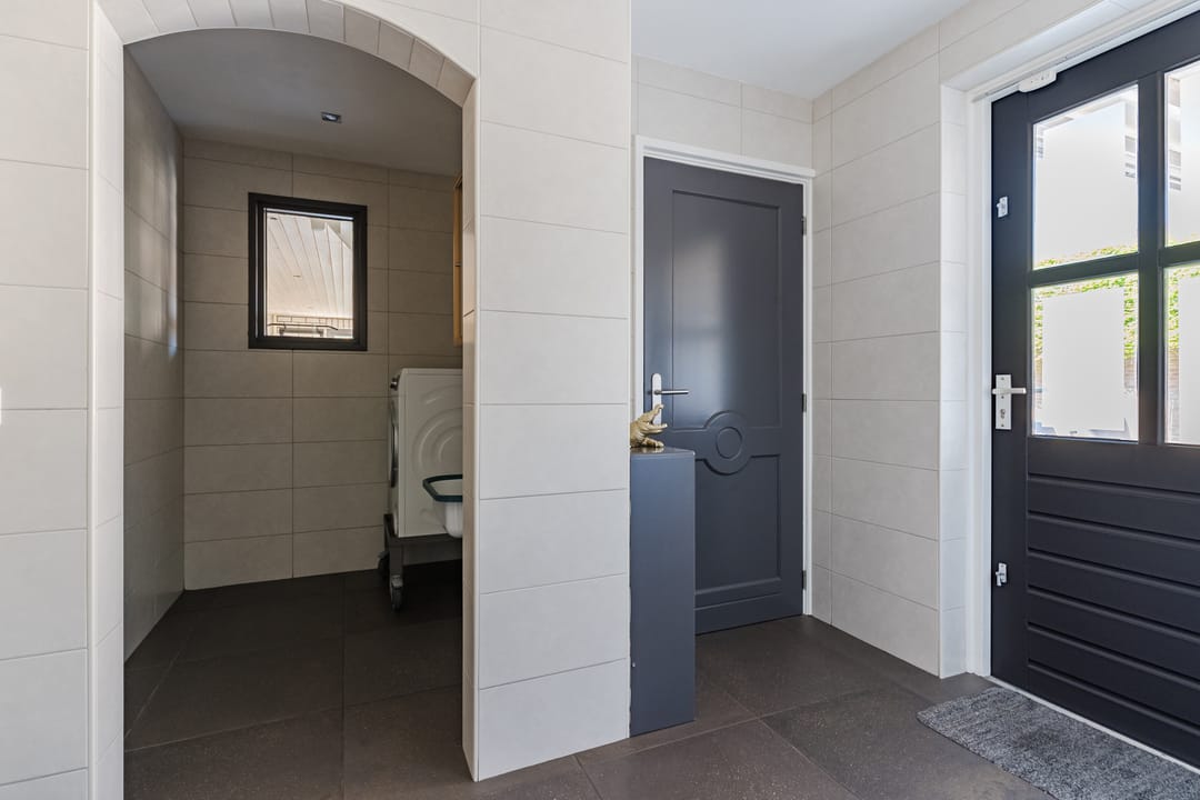 Luxurious detached A+++ energy label home with spacious hobby room in Bergeijk — 22