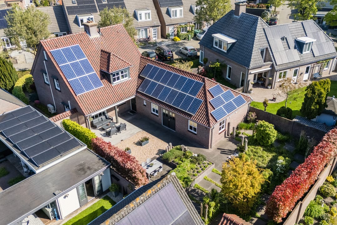 Luxurious detached A+++ energy label home with spacious hobby room in Bergeijk — 46