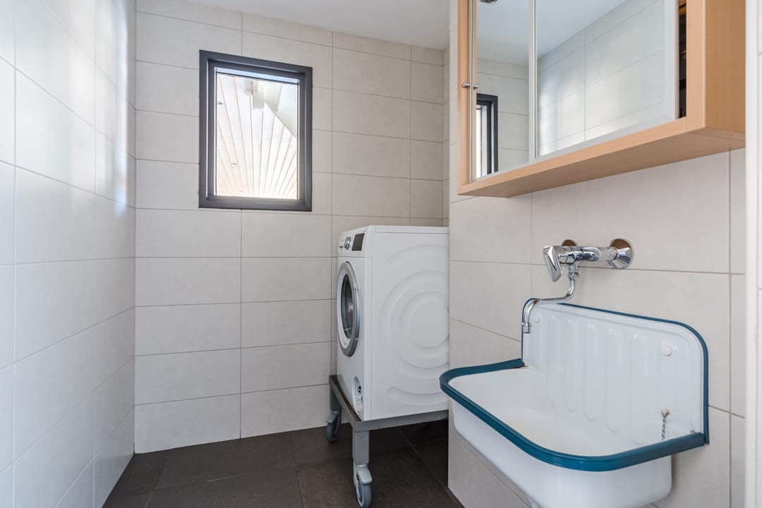 Luxurious detached A+++ energy label home with spacious hobby room in Bergeijk — 23