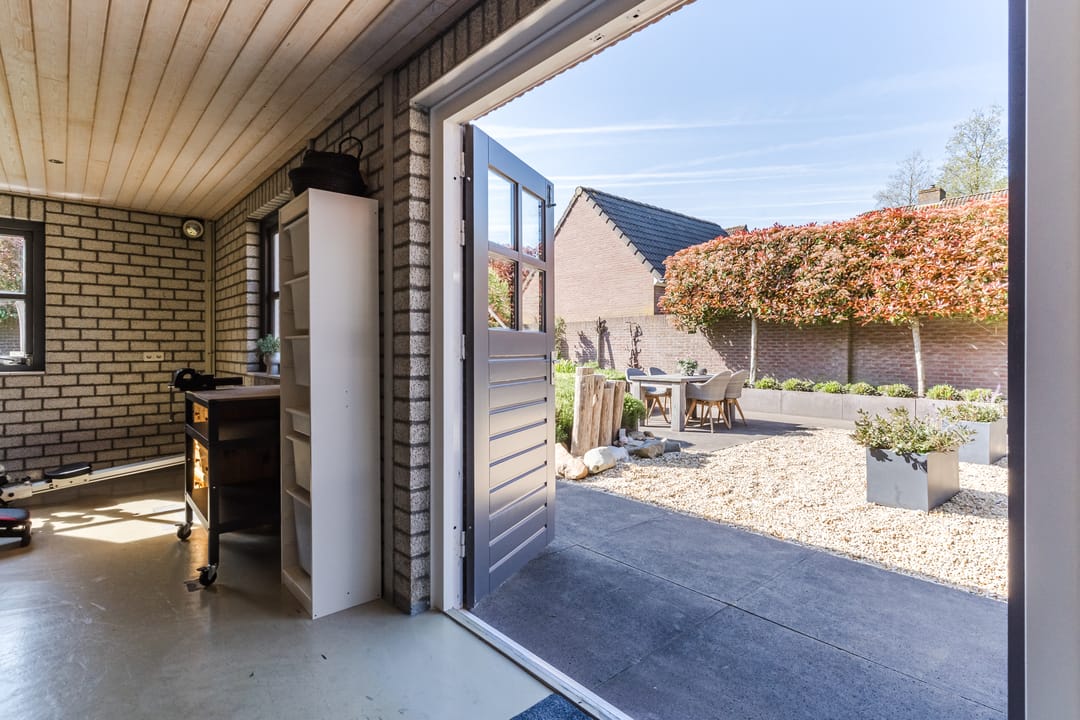 Luxurious detached A+++ energy label home with spacious hobby room in Bergeijk — 28