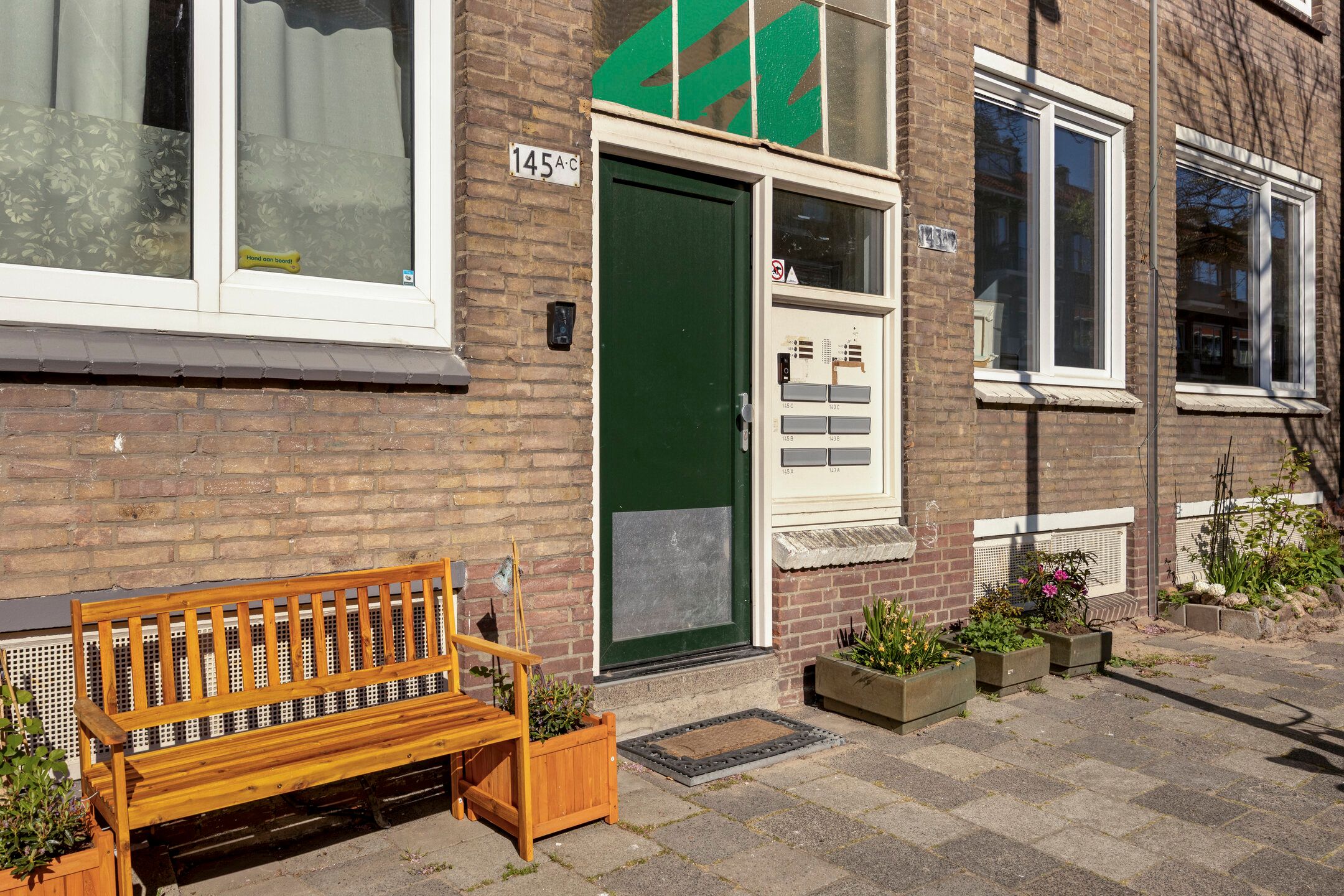 Spacious Corner Apartment with Four Bedrooms in Rotterdam Carnisse — 18