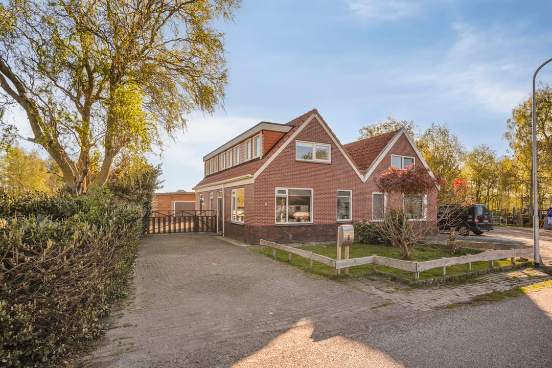 Photo 1 of Oogstlaan 6