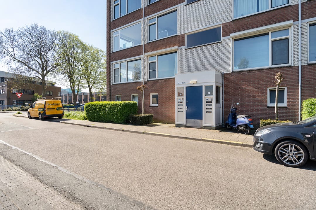 Photo 11 of Karel Doormanlaan 245