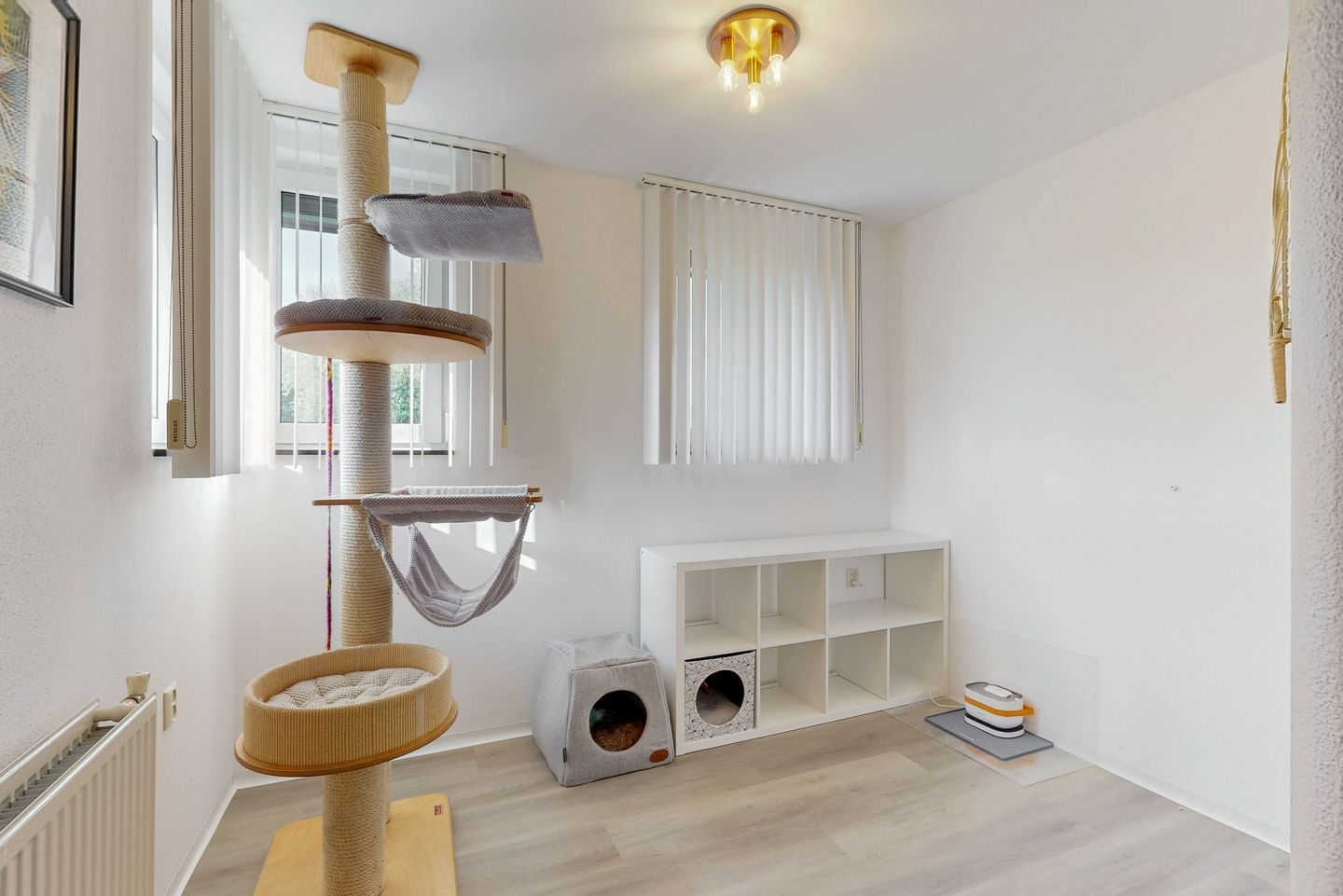 Modern Detached Home with Privacy and Garden — 20
