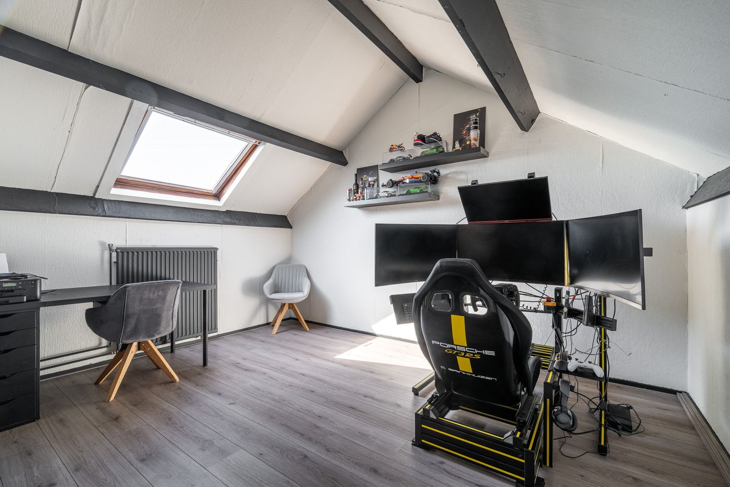 Well-Maintained Terraced Home with Solar Panels and Air Conditioning in Daalhof — 14