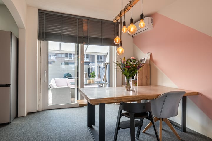 Foto 4 van Planetenhof 65