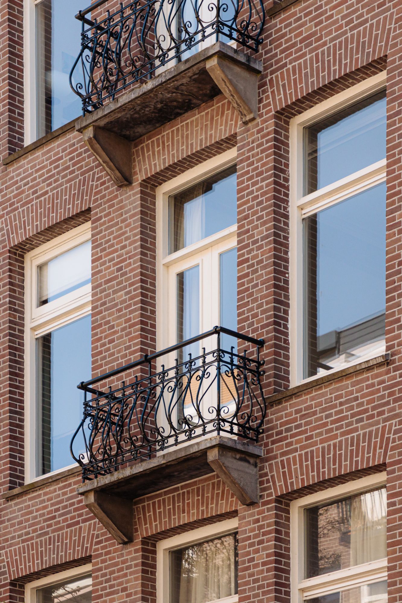 Photo 25 of Vrolikstraat 70-2