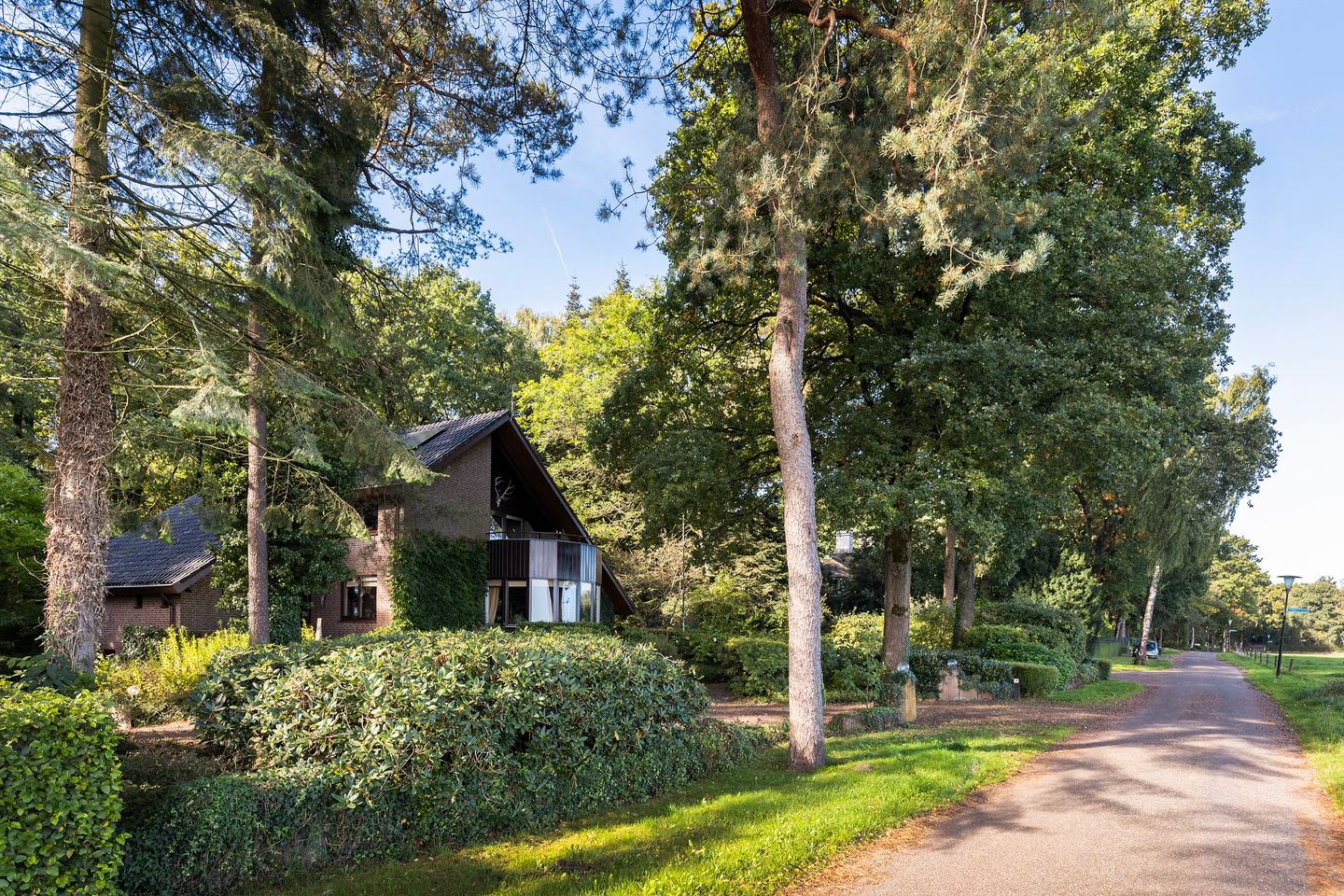 Detached Villa with Garden and Panoramic Views in Beekbergen — 50