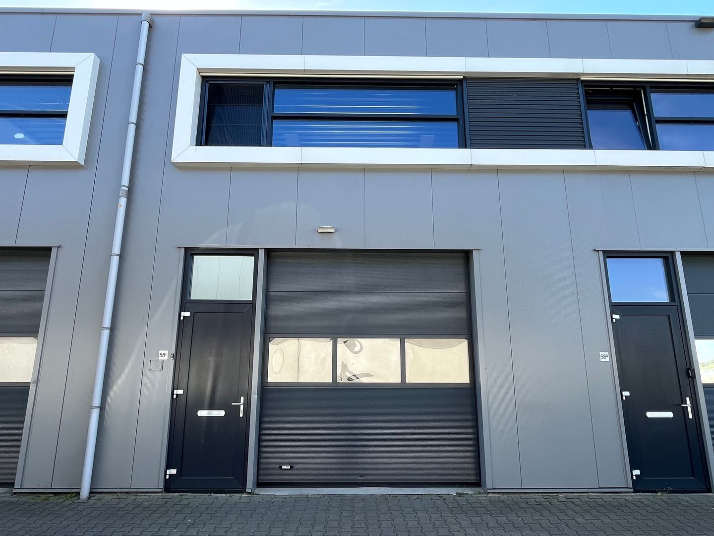 View photo 4 of Eckertstraat 58-E