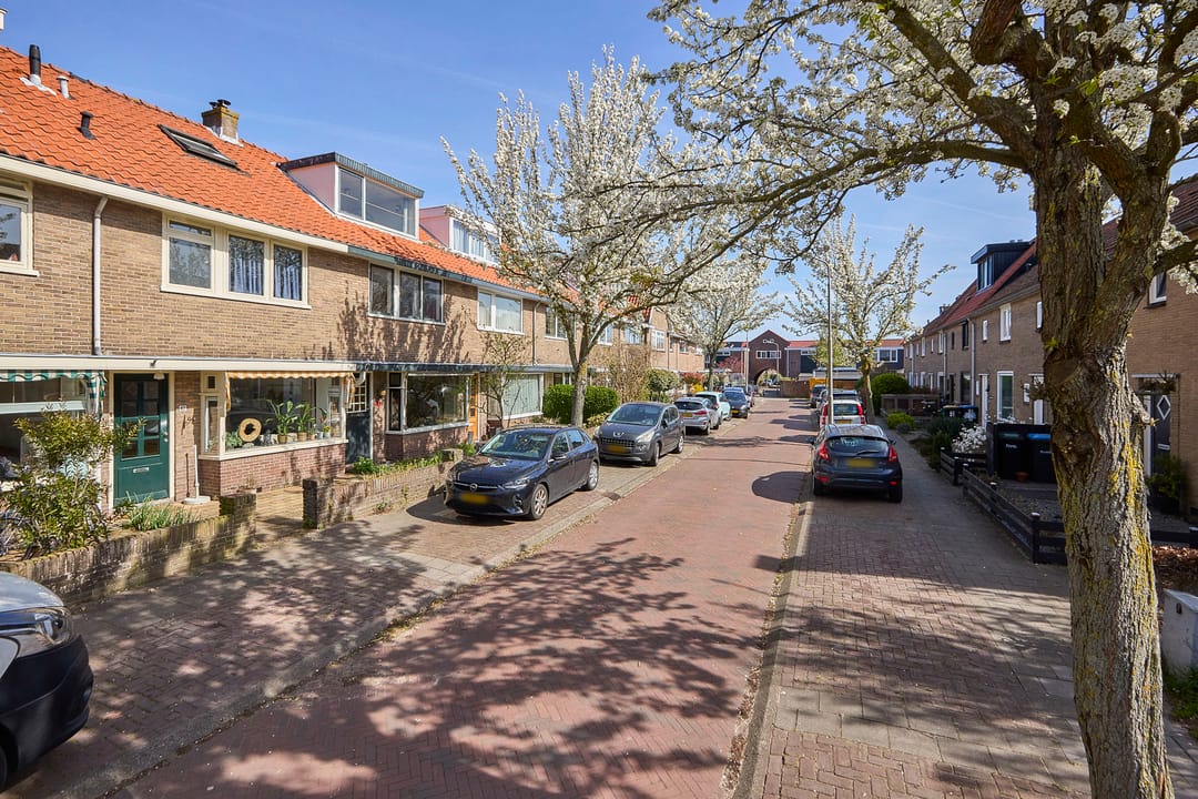 Photo 7 of Hyacinthenstraat 40