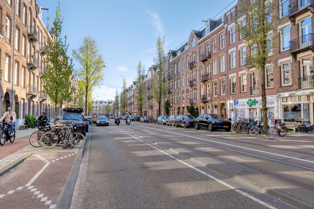 Photo 32 of Admiraal De Ruijterweg 123-2
