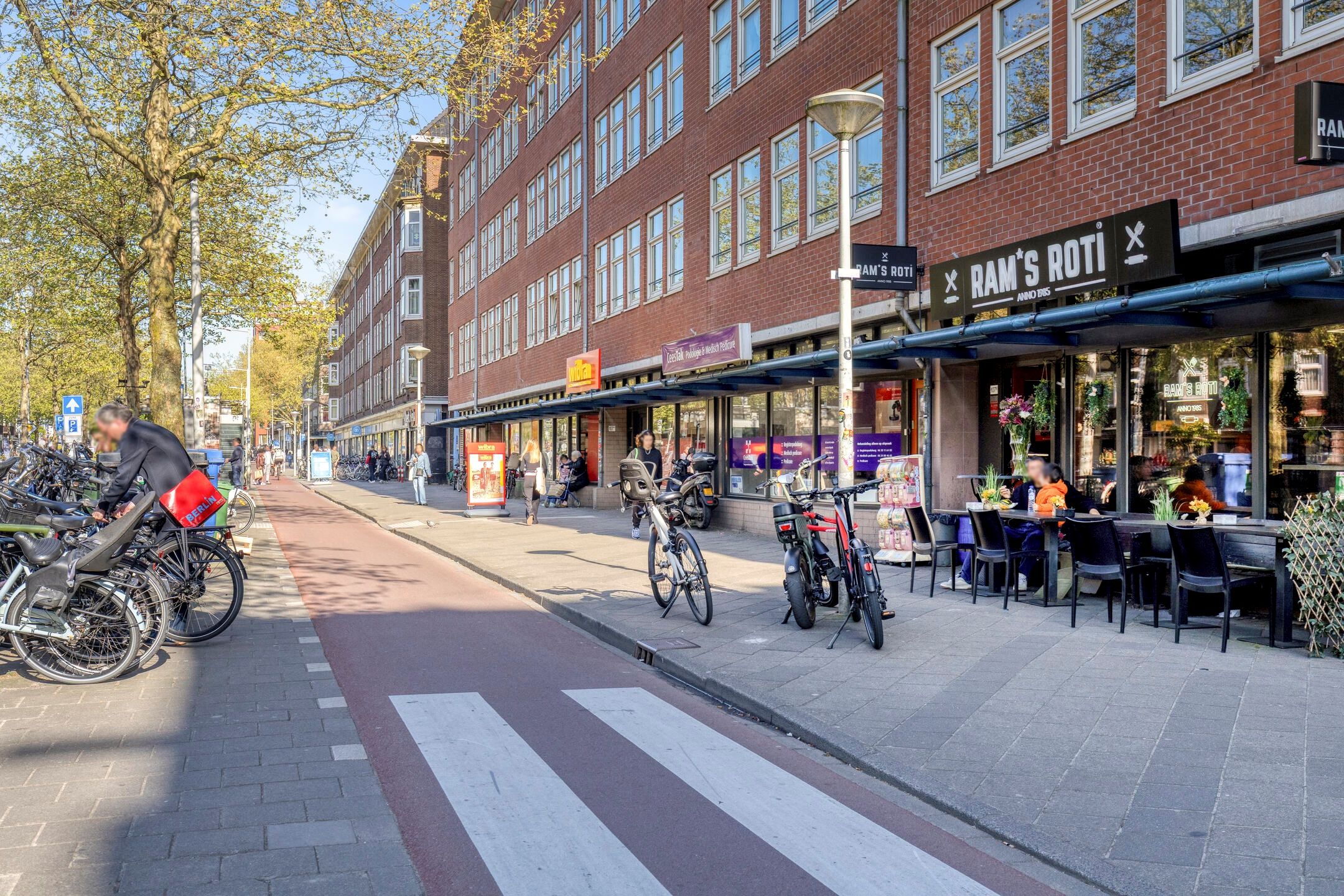 Photo 33 of Admiraal De Ruijterweg 123-2