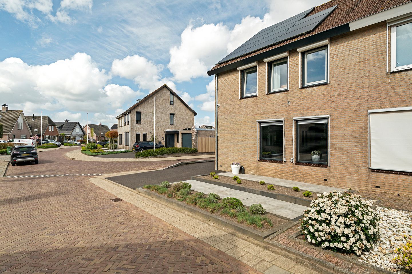 Foto 10 van Ratelaar 1