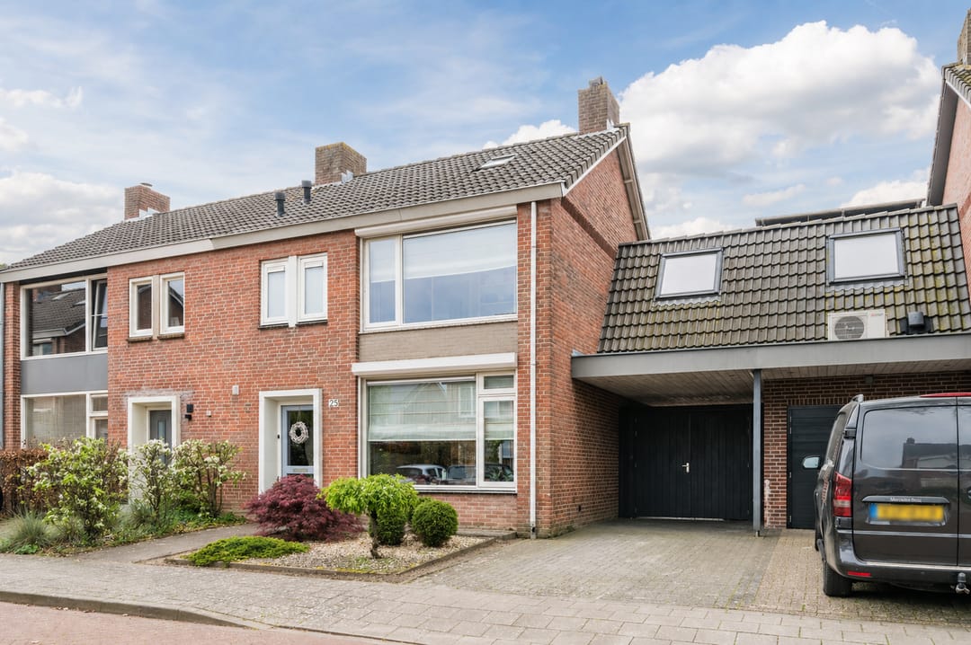 Photo 1 of Odradastraat 25