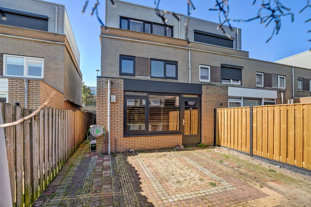 Photo 28 of Zilverschoon 76