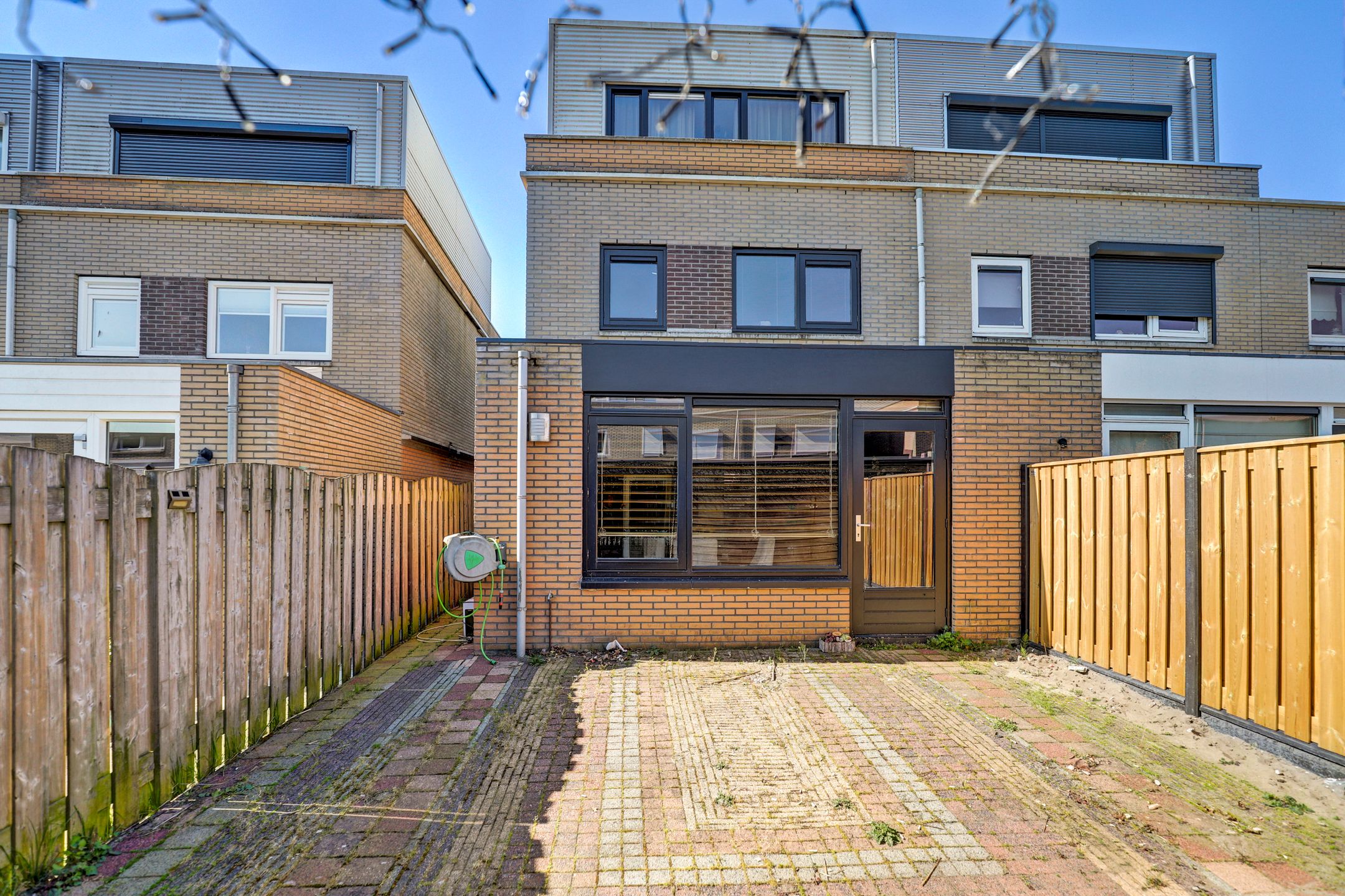 Photo 6 of Zilverschoon 76