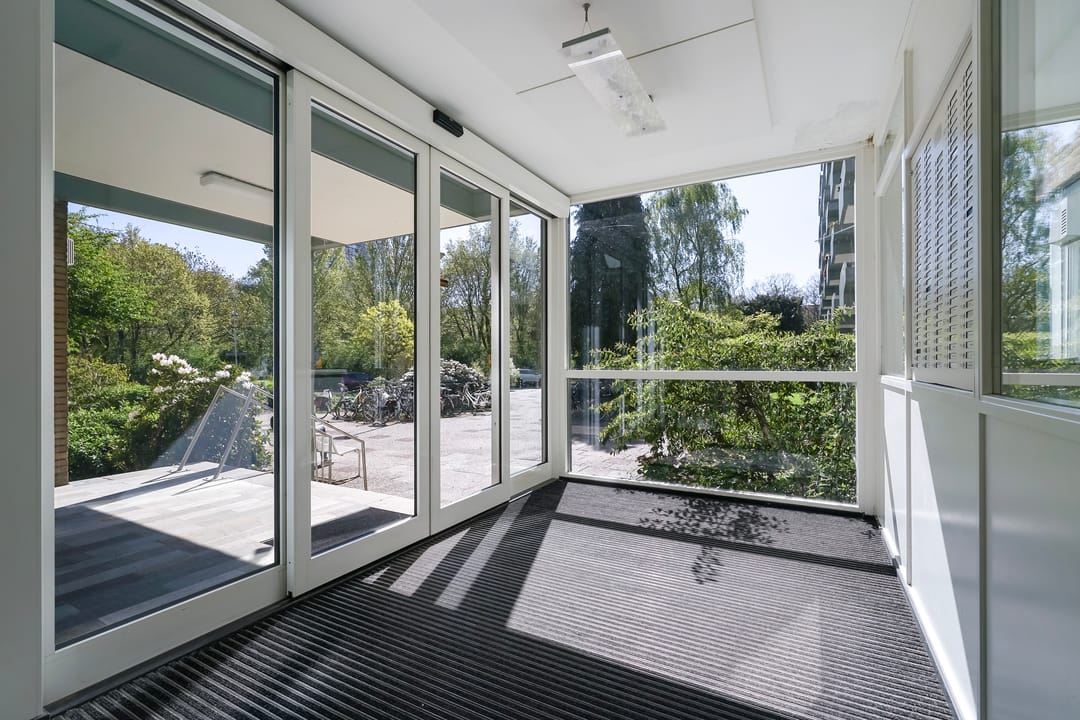 Well-Maintained 2-Room Apartment with Southwest Balcony in Green Bohemen Neighborhood — 31