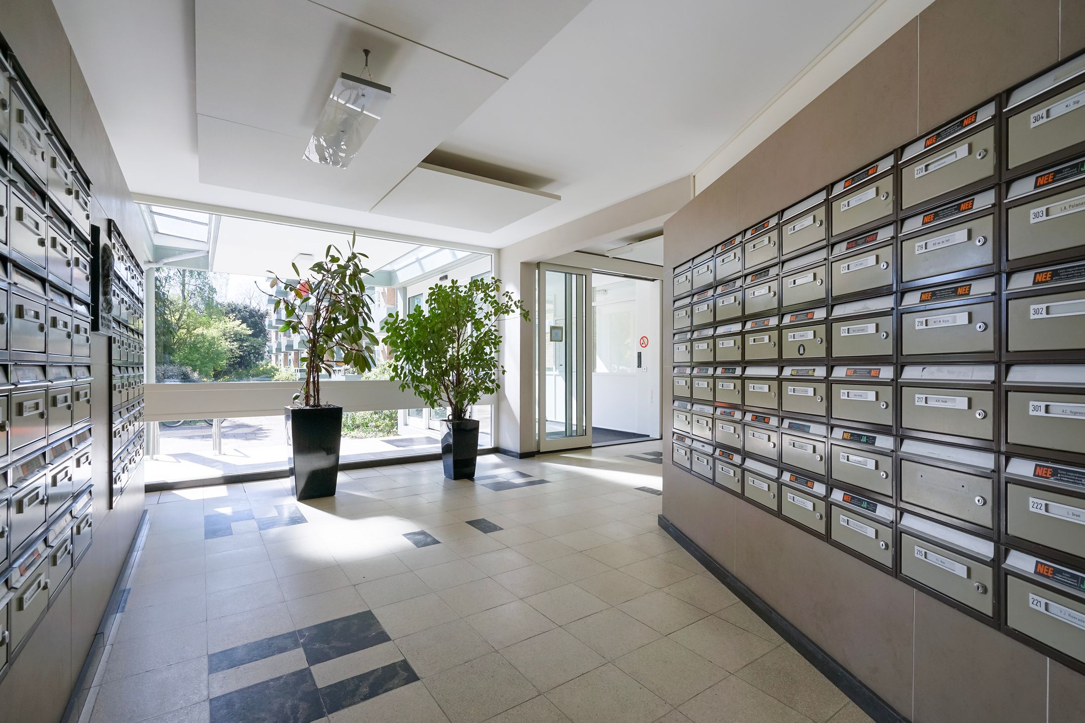 Well-Maintained 2-Room Apartment with Southwest Balcony in Green Bohemen Neighborhood — 30