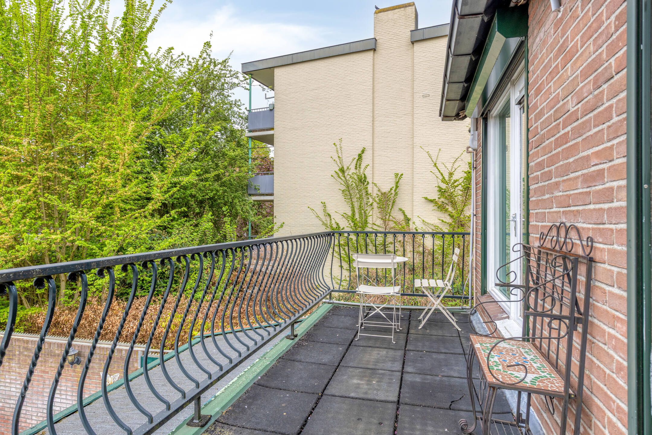 Corner Home with South-Facing Garden in Almelo — 21