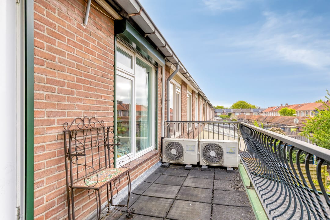 Corner Home with South-Facing Garden in Almelo — 22