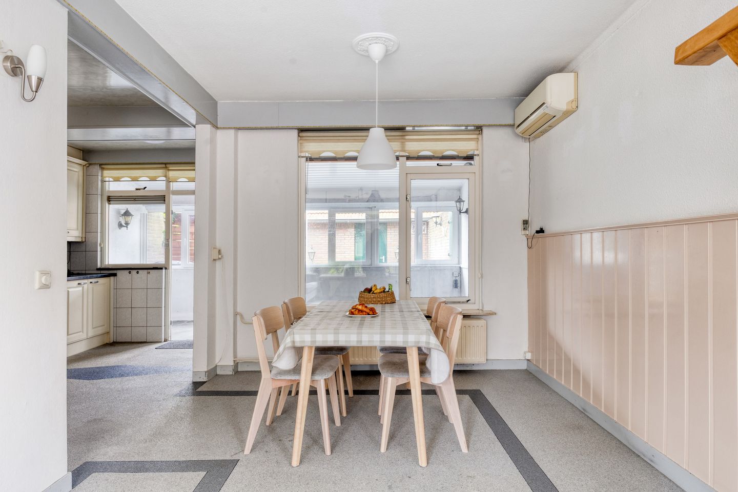 Corner Home with South-Facing Garden in Almelo — 10