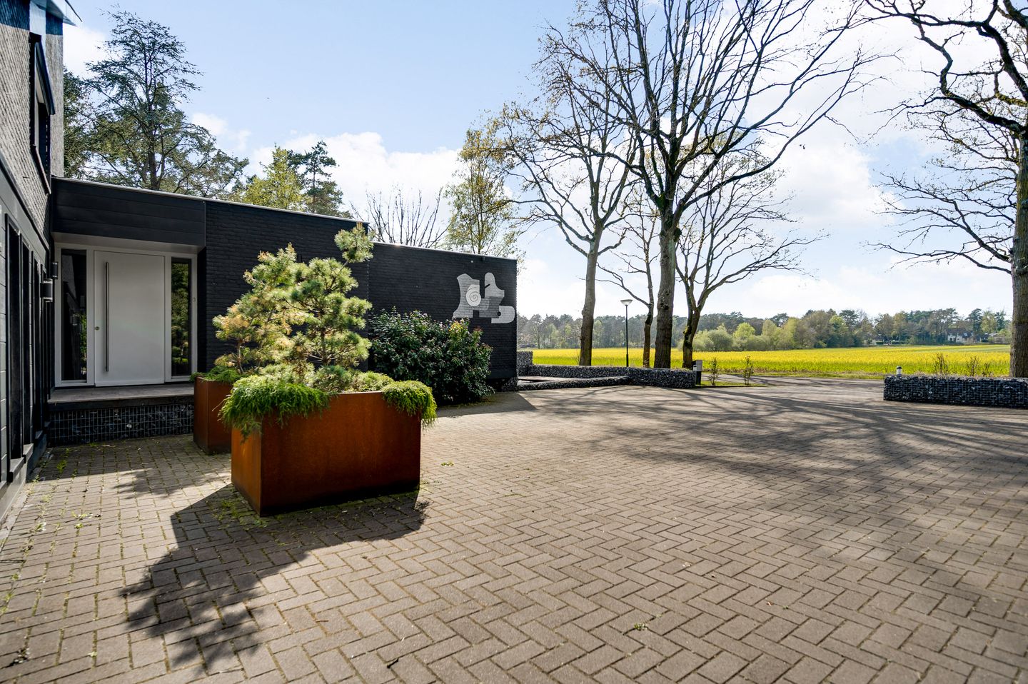 Photo 59 of Kamersven 8