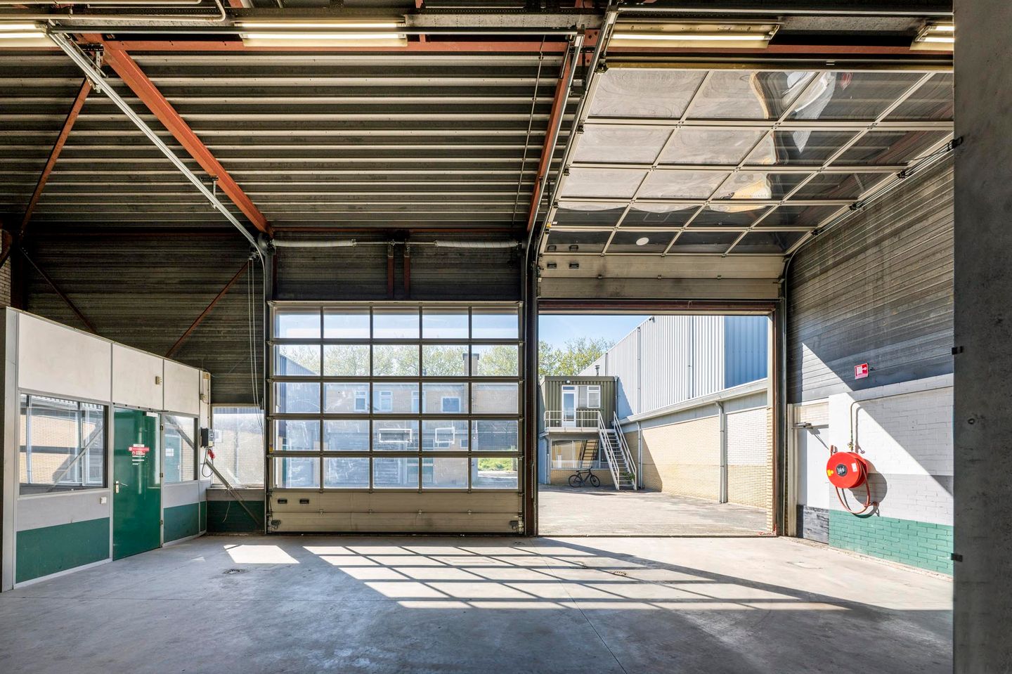 Bekijk foto 4 van Anthony Fokkerweg 53-55