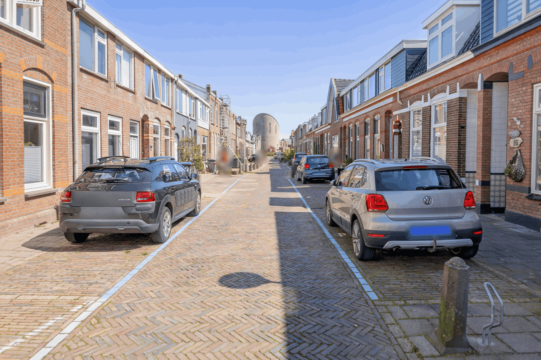 Renovated Terraced House in Van Galenbuurt — 23